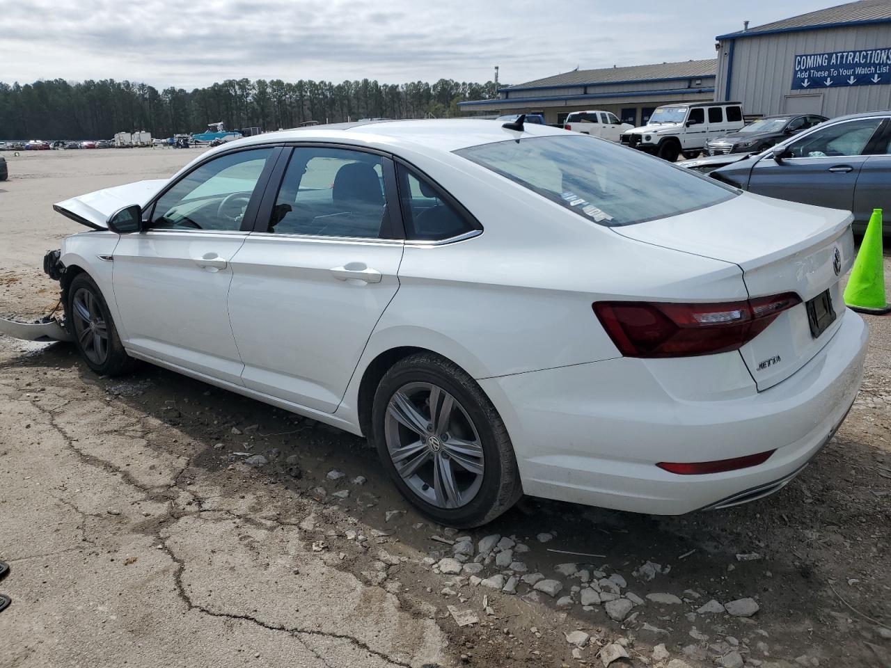 2020 Volkswagen Jetta - Image 2