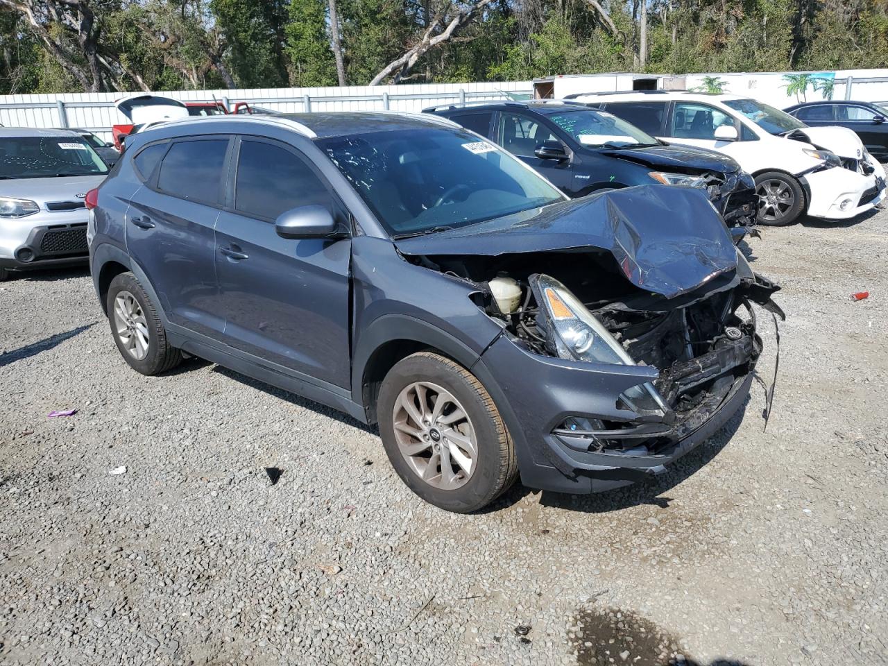 2016 Hyundai Tucson - Image 4