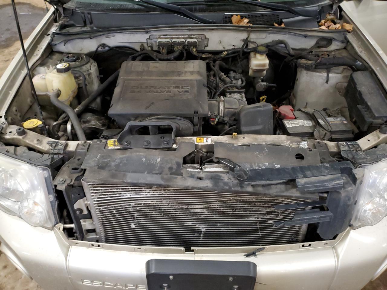 2012 Ford Escape - Image 12