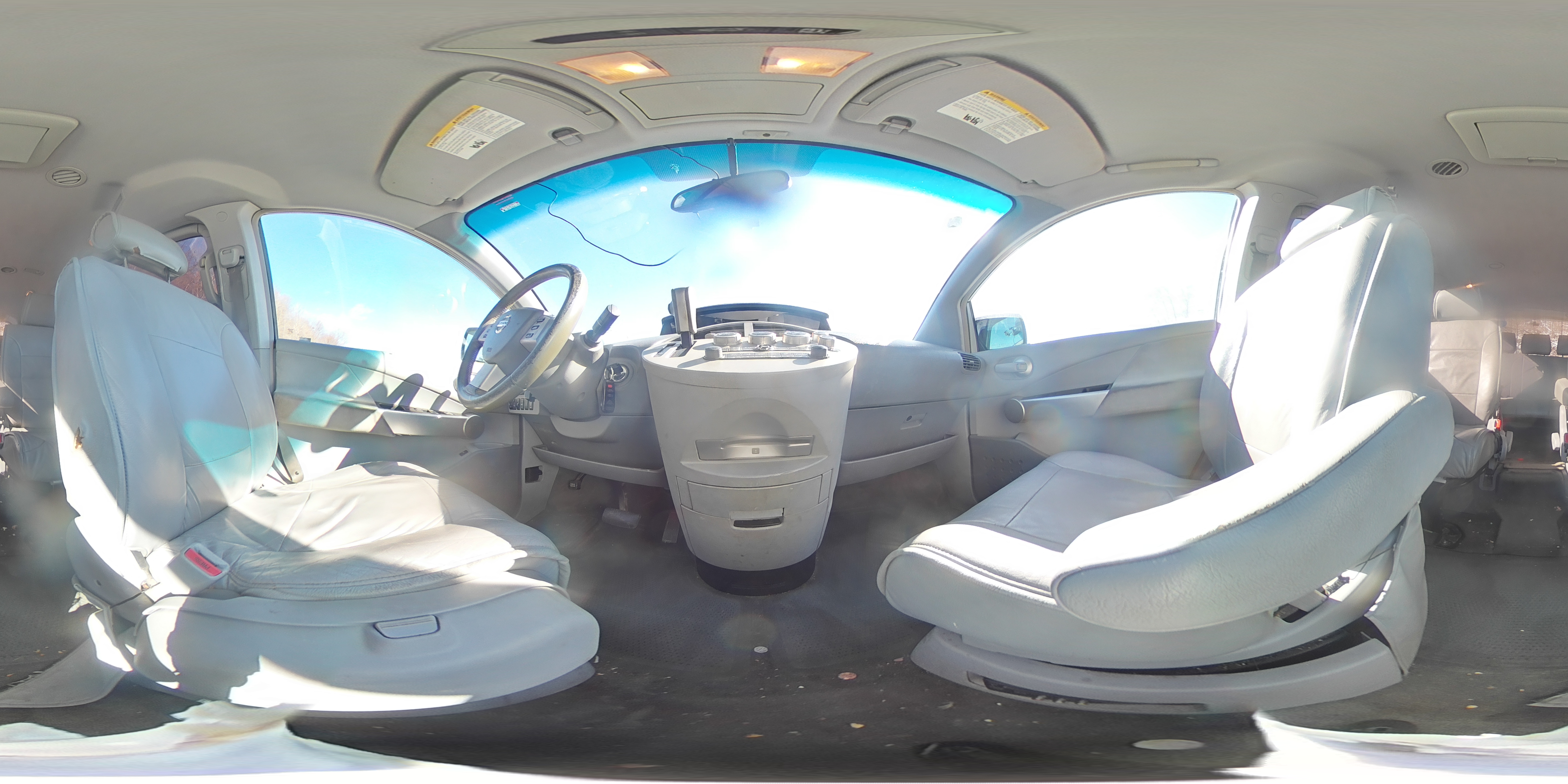 2005 Nissan Quest - Image 14