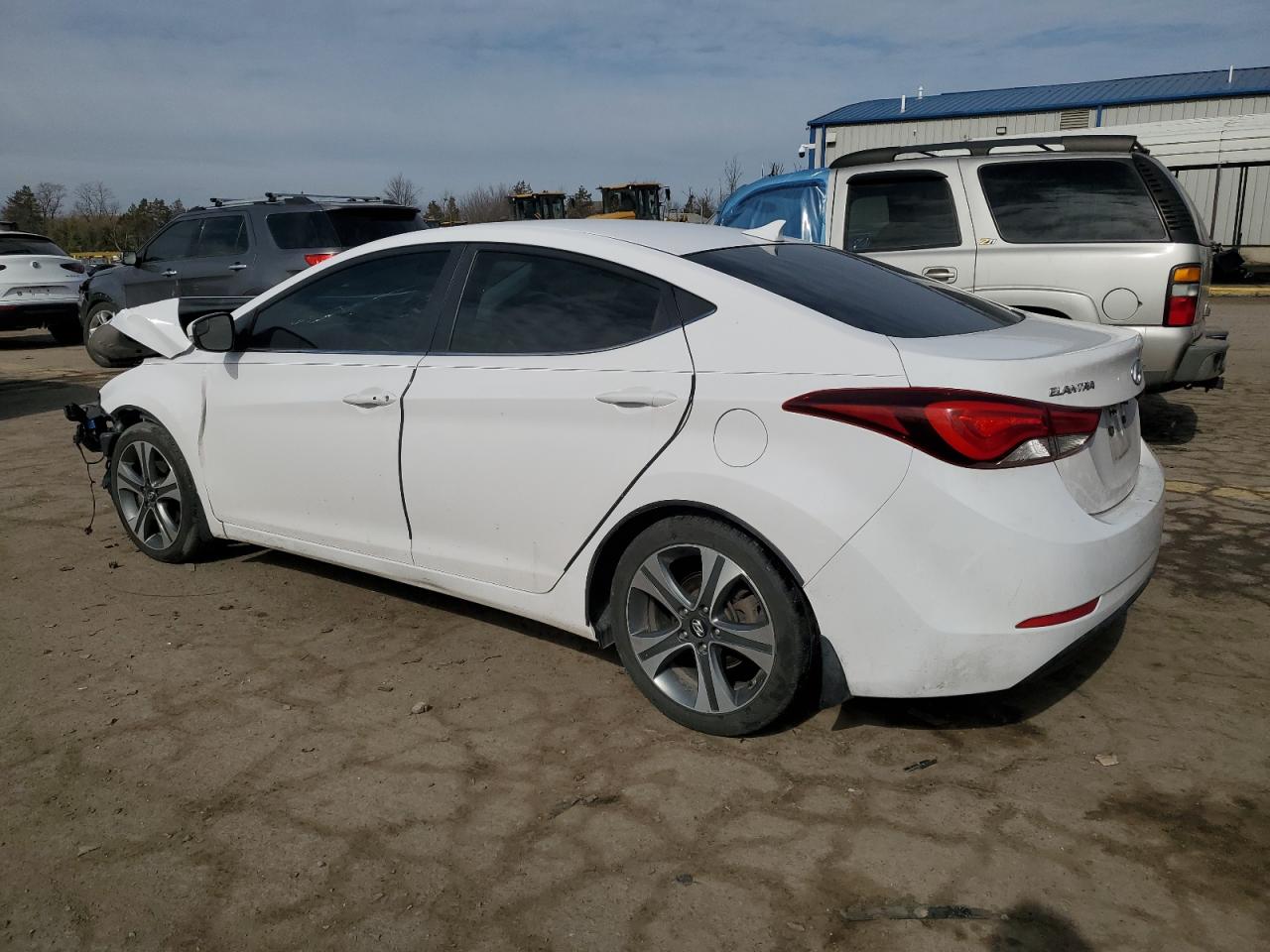 2015 Hyundai Elantra - Image 2