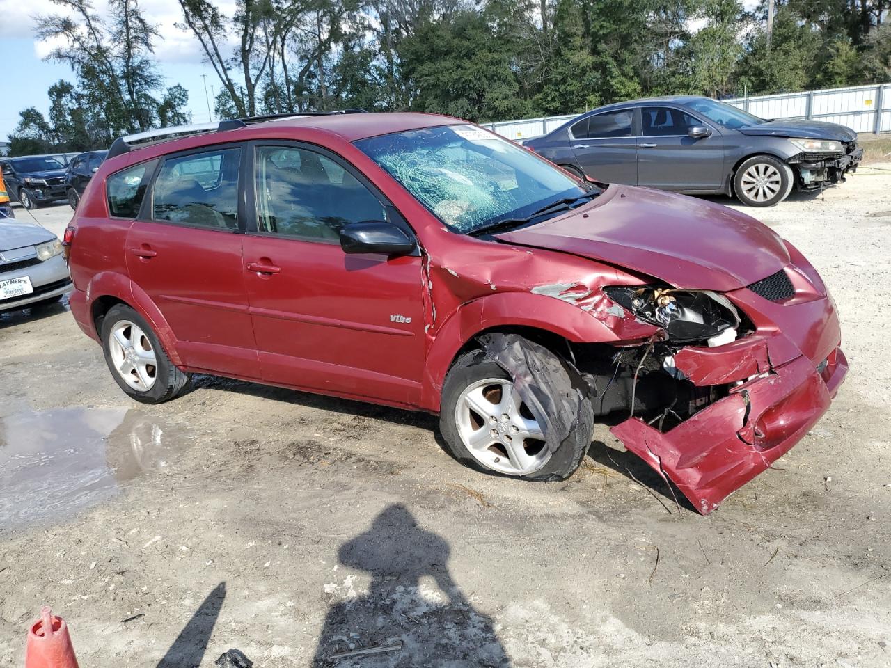 2004 Pontiac Vibe - Image 4