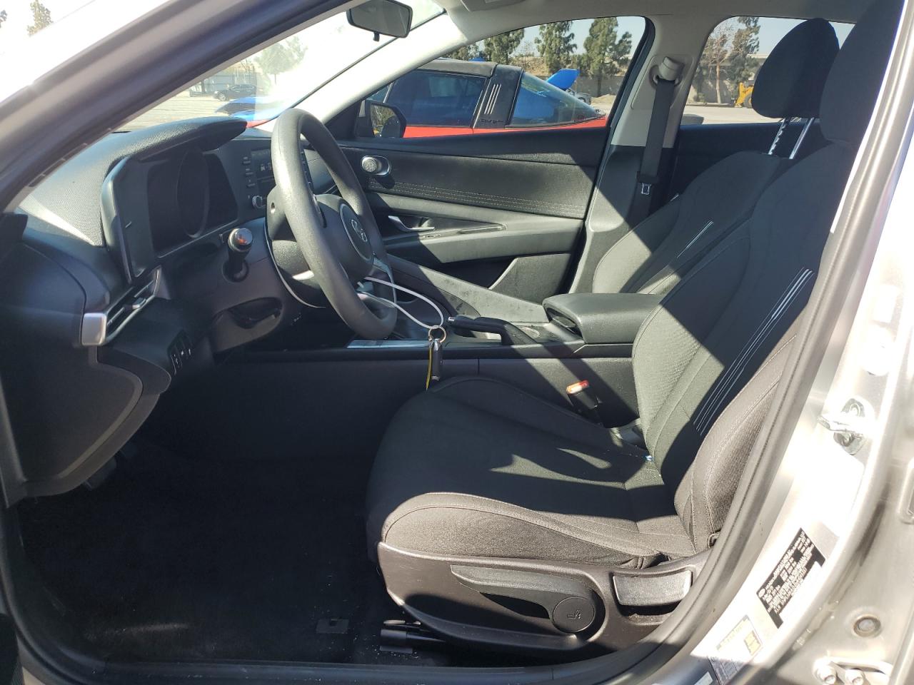 2021 Hyundai Elantra - Image 7