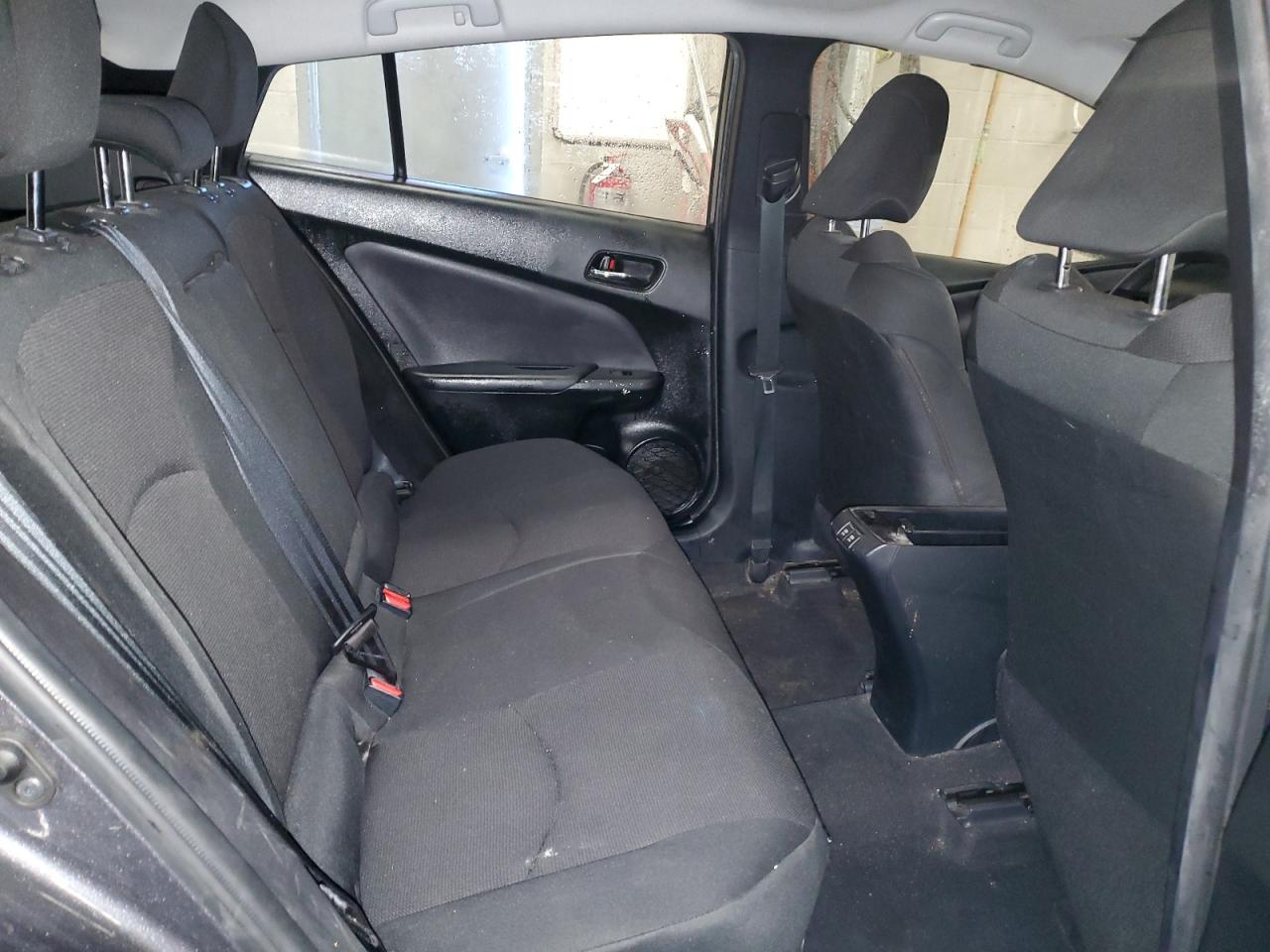 2019 Toyota Prius - Image 10