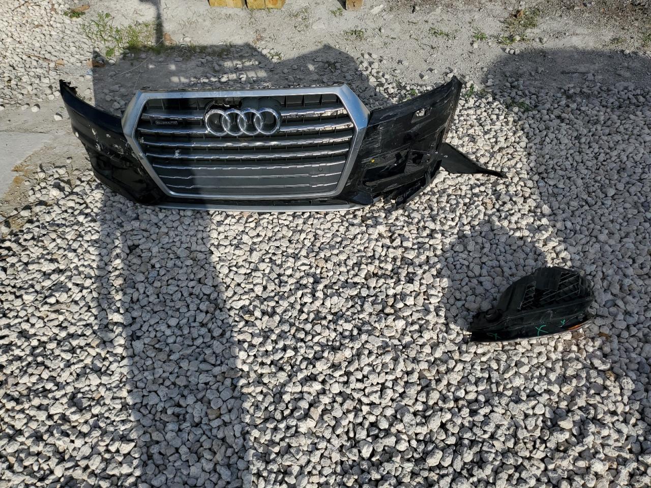 2019 Audi Q7 - Image 13
