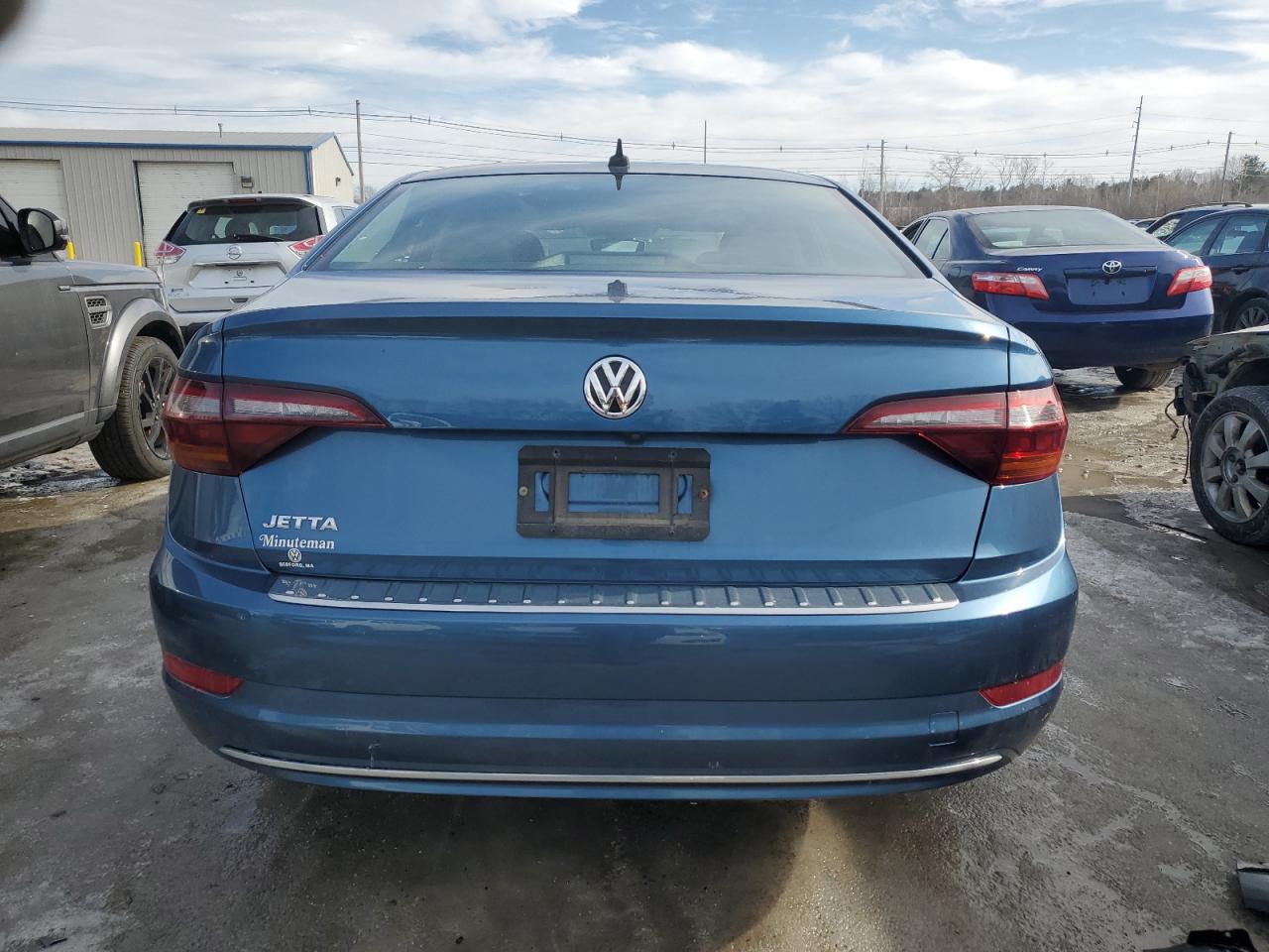 2019 Volkswagen Jetta - Image 6