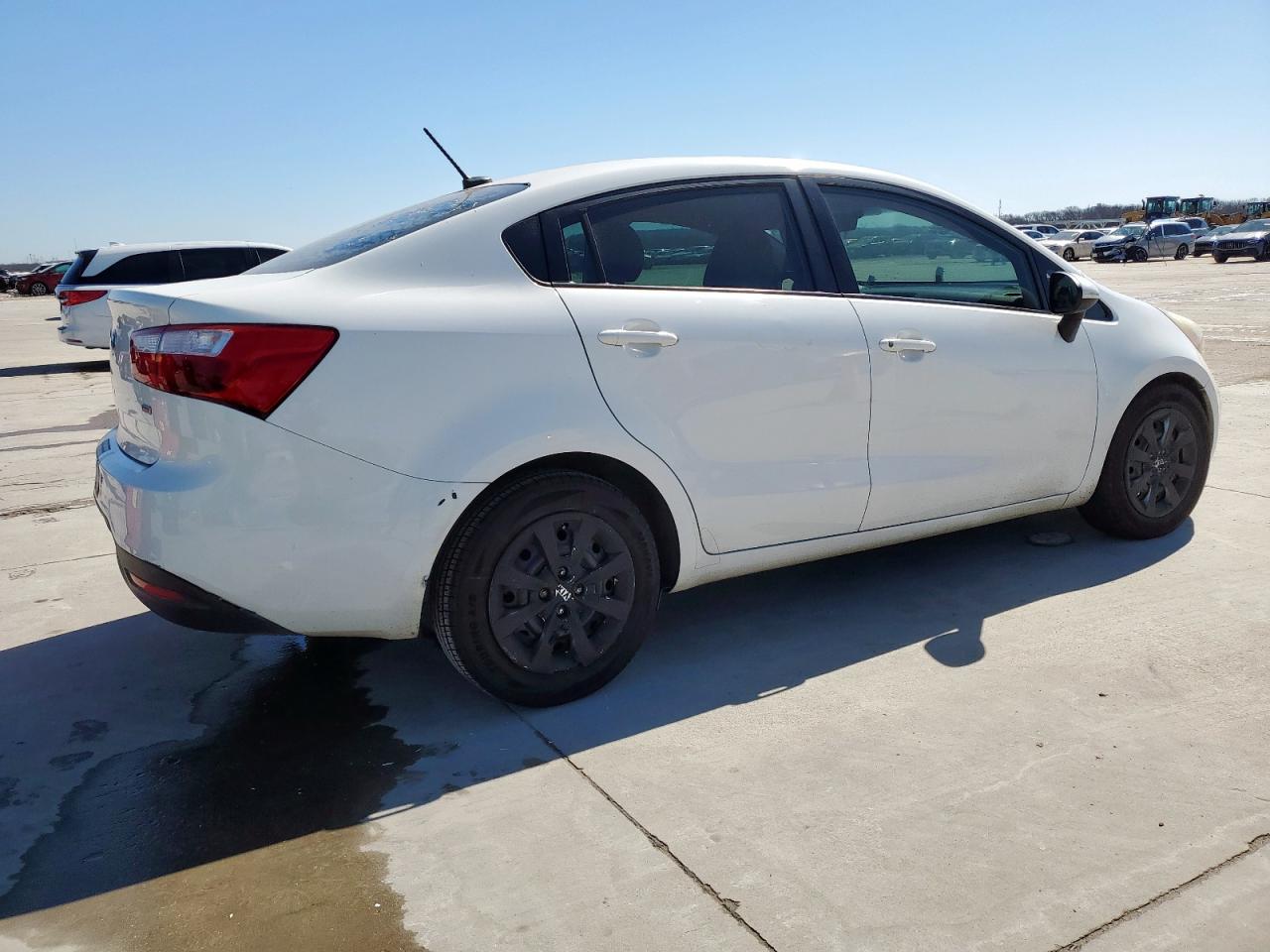 2015 Kia Rio - Image 3