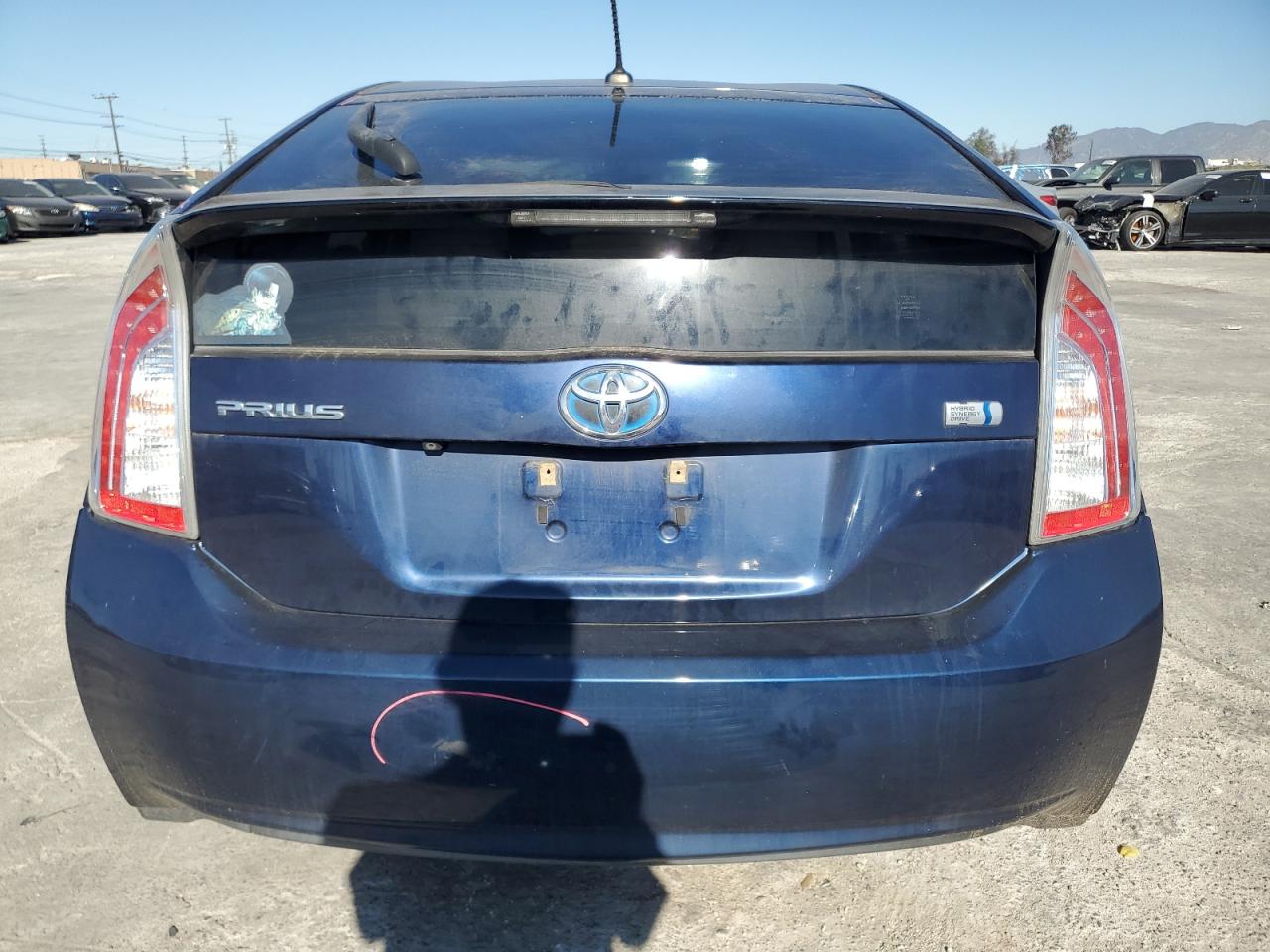 2012 Toyota Prius - Image 6