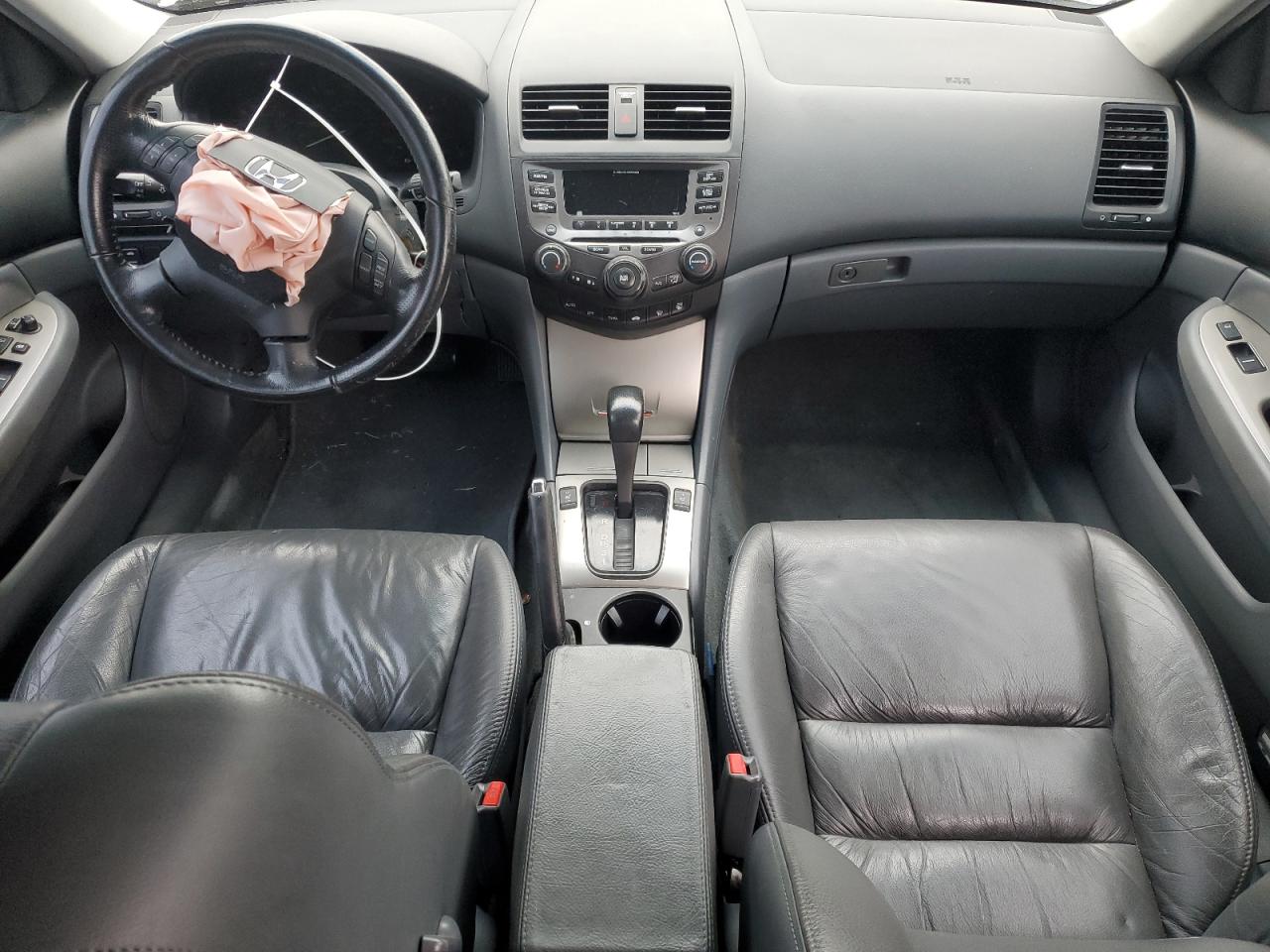 2007 Honda Accord - Image 8