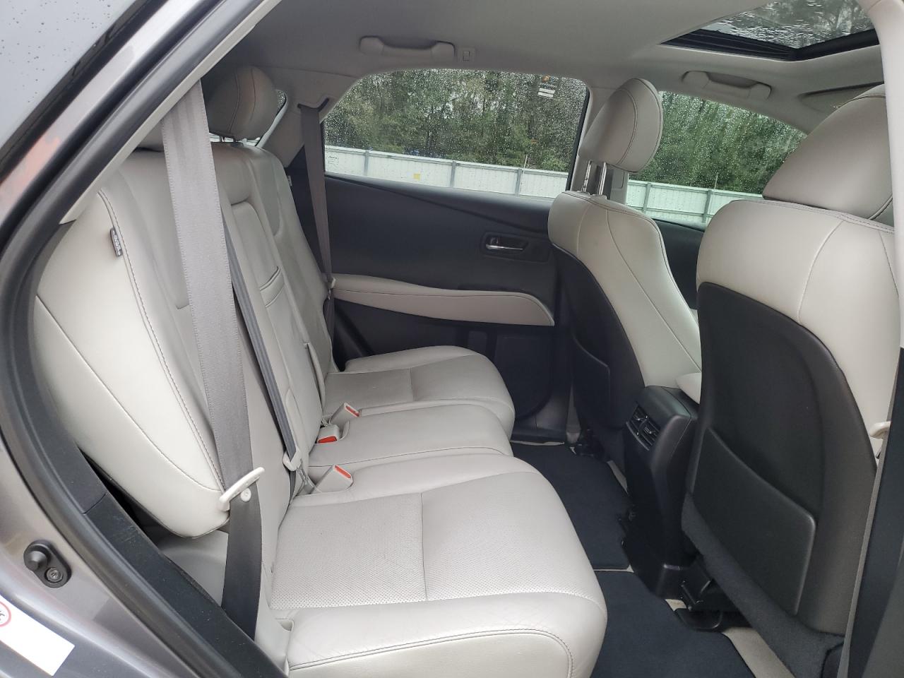 2015 Lexus RX - Image 11