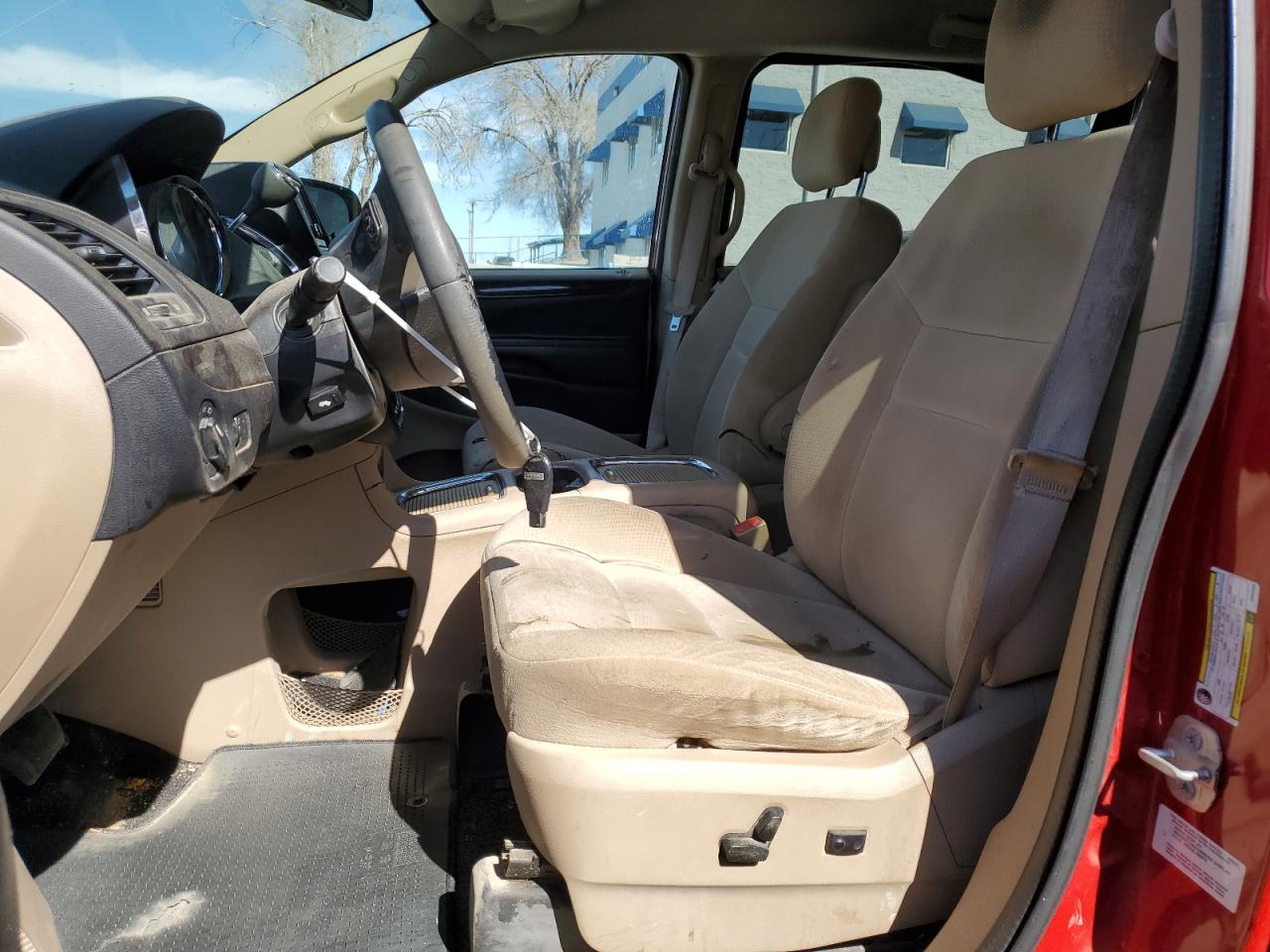 2014 Dodge Caravan - Image 7