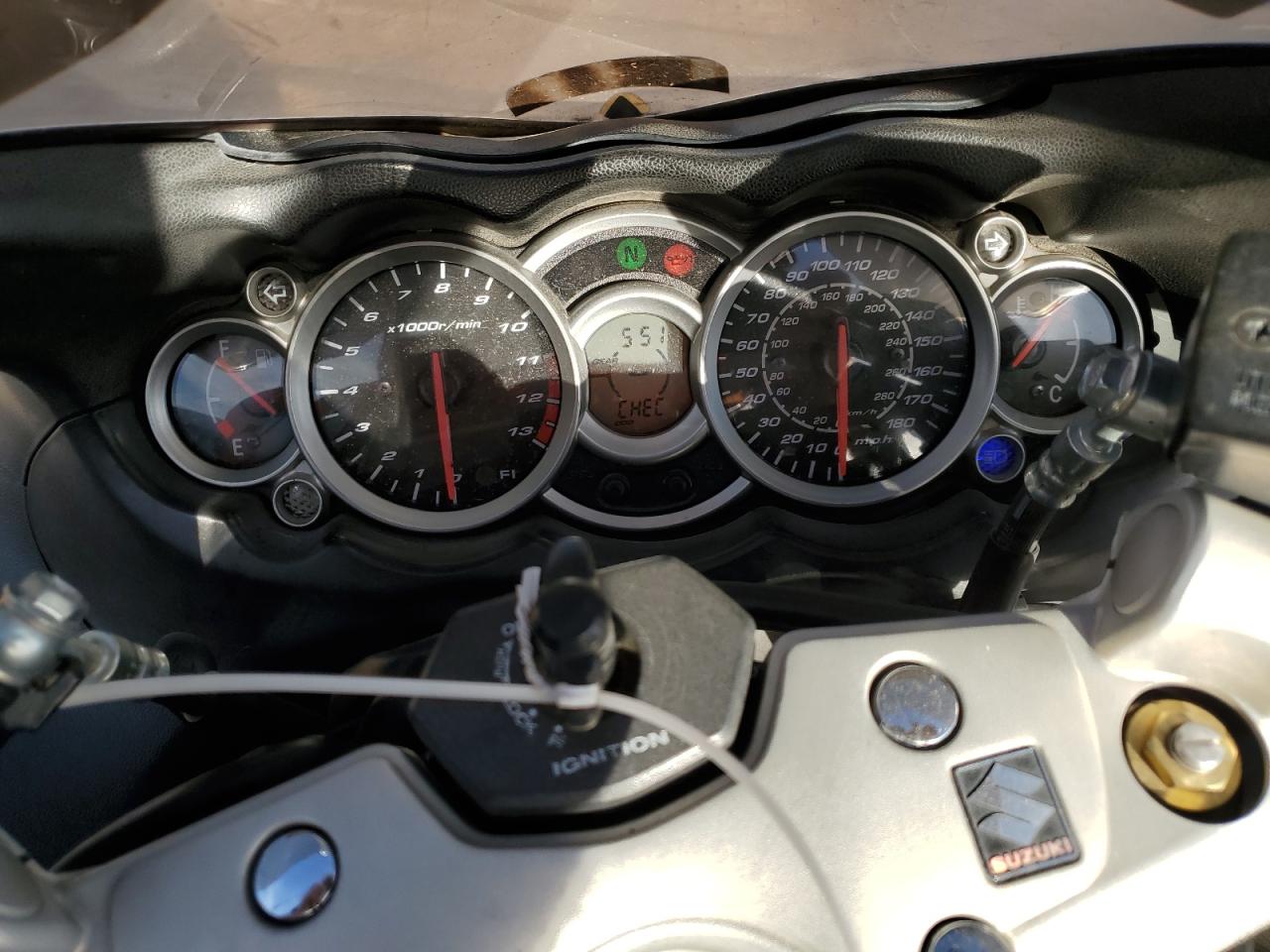 2011 Suzuki Gsx1300 R VIN: JS1GX72A5B2103361 Lot: 43810105