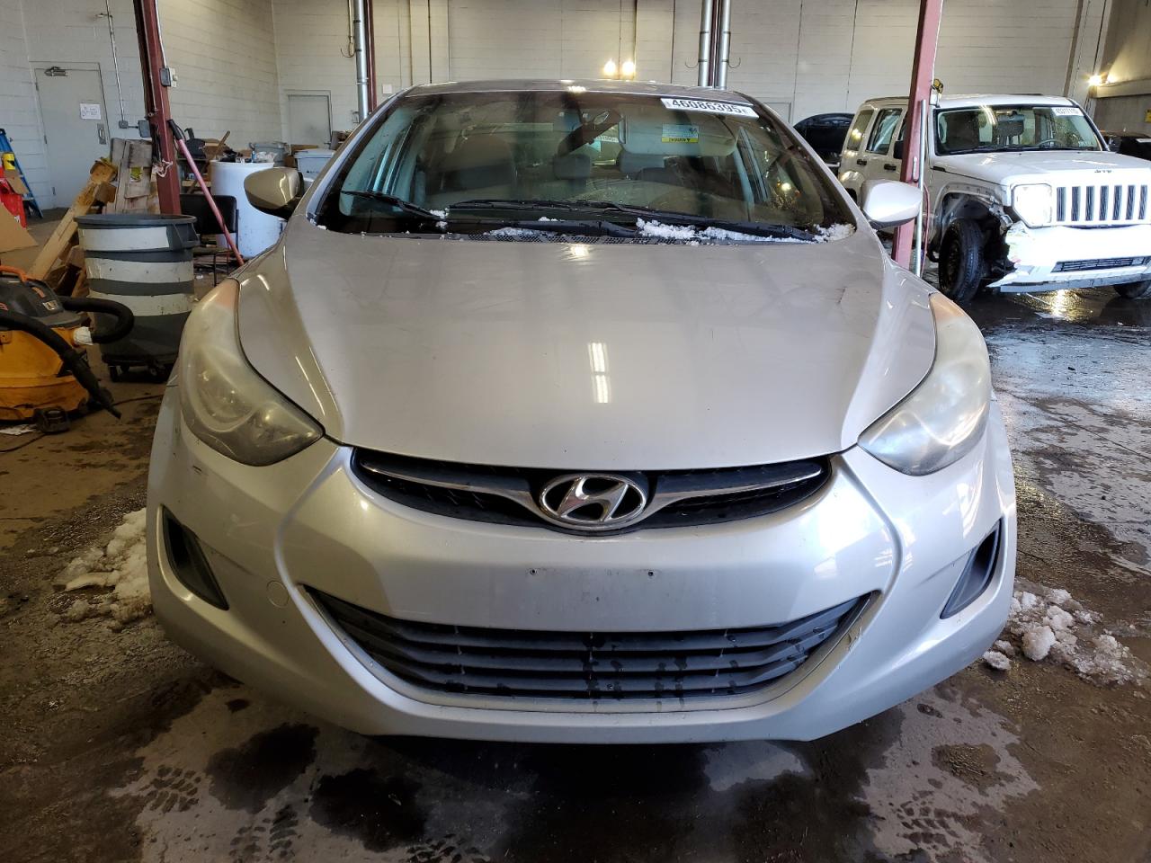 2011 Hyundai Elantra - Image 5