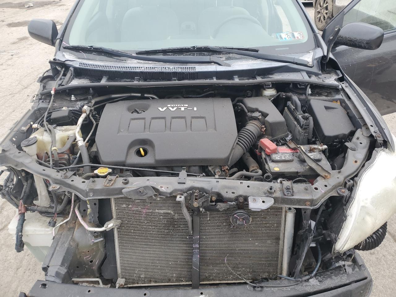 2010 Toyota Corolla - Image 13
