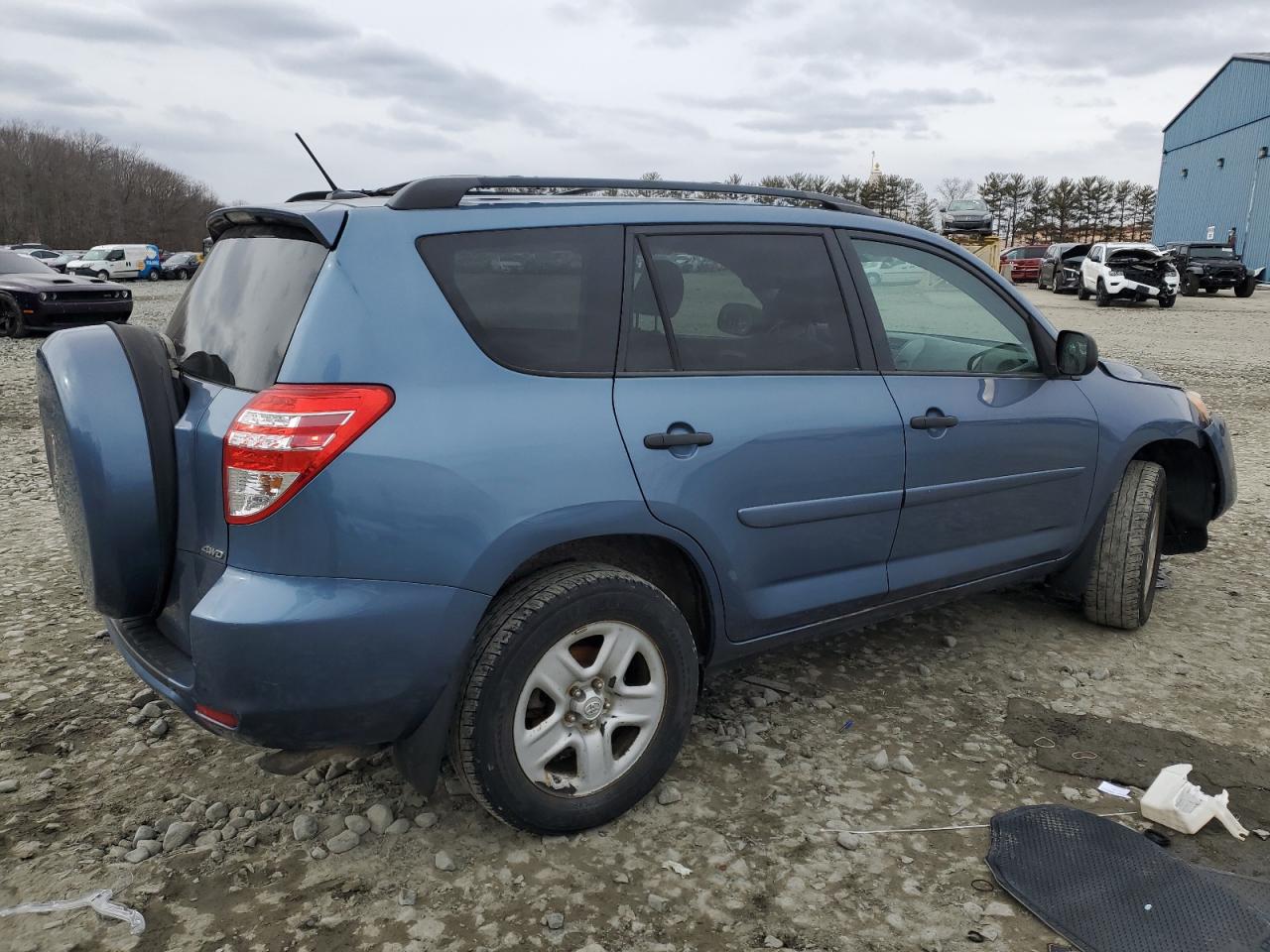2012 Toyota RAV 4 - Image 3