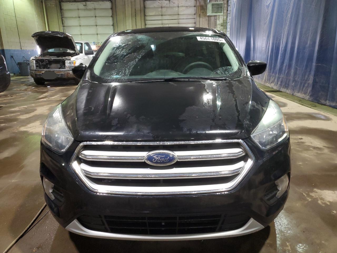 2017 Ford Escape - Image 5