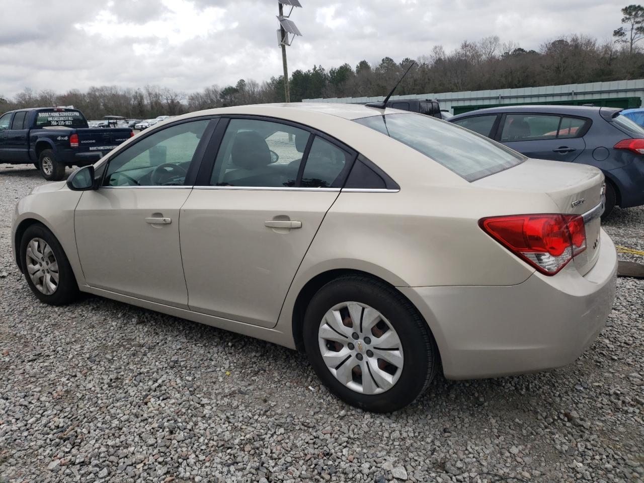 2012 Chevrolet Cruze - Image 2
