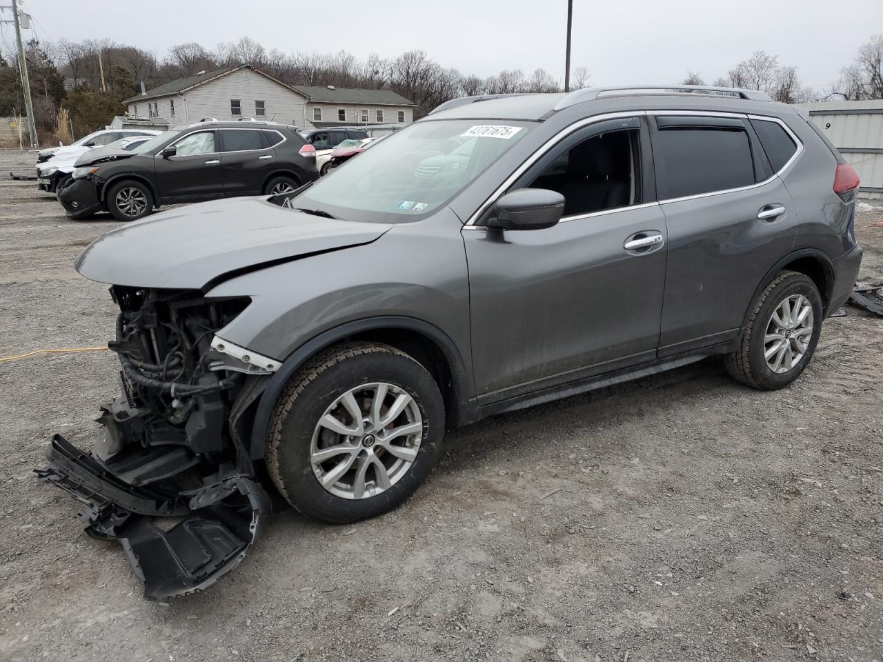 2018 Nissan Rogue - Image 1