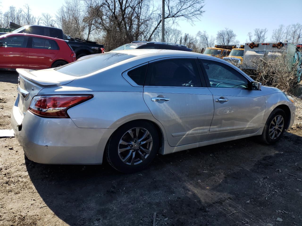 2015 Nissan Altima - Image 3