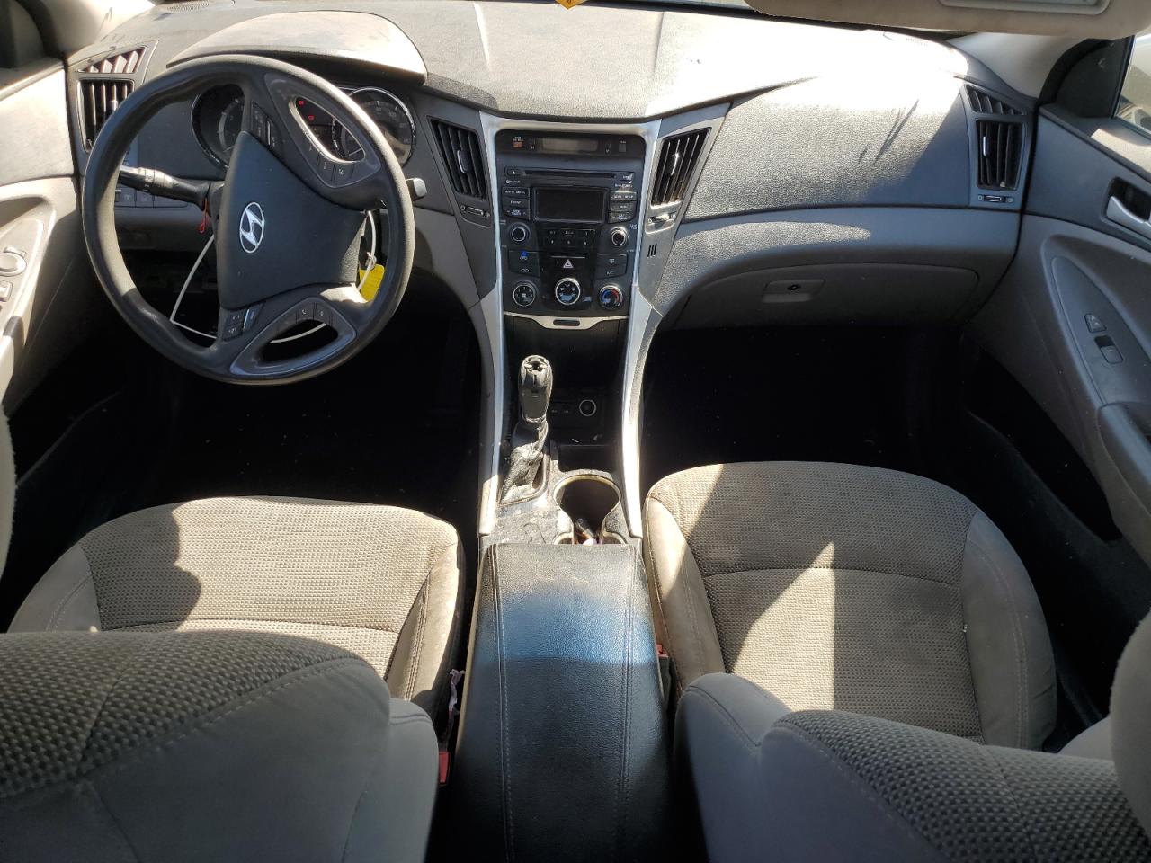 2014 Hyundai Sonata - Image 8