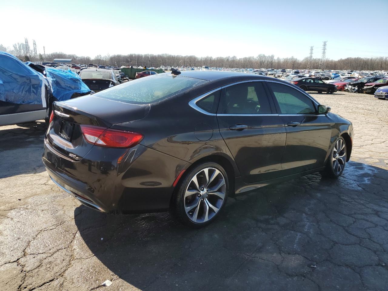 2015 Chrysler 200 - Image 3