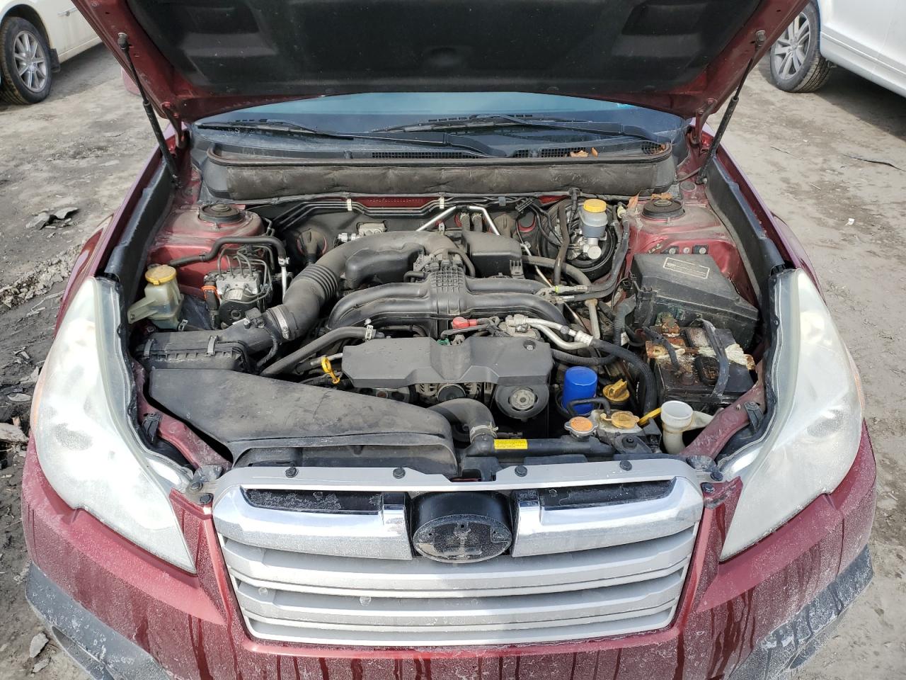 2014 Subaru Outback - Image 12