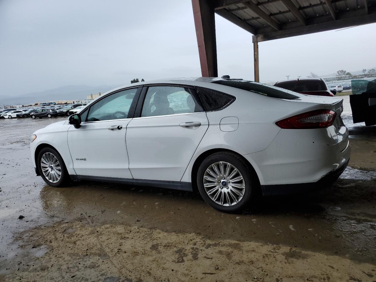 2015 Ford Fusion - Image 2