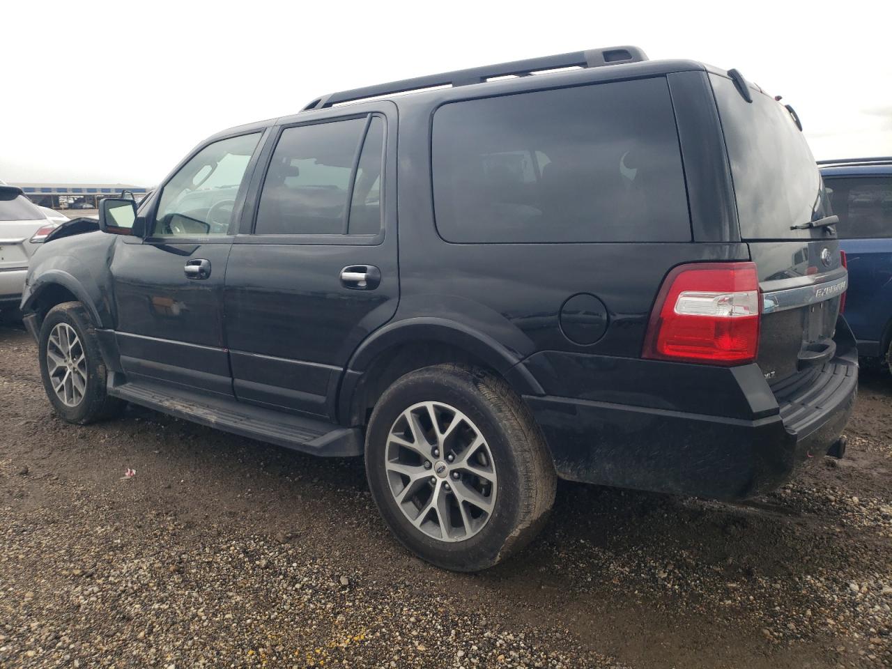 2017 Ford Expedition - Image 2
