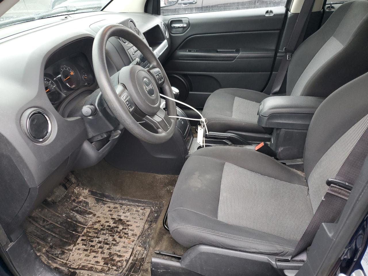 2016 Jeep Compass - Image 7