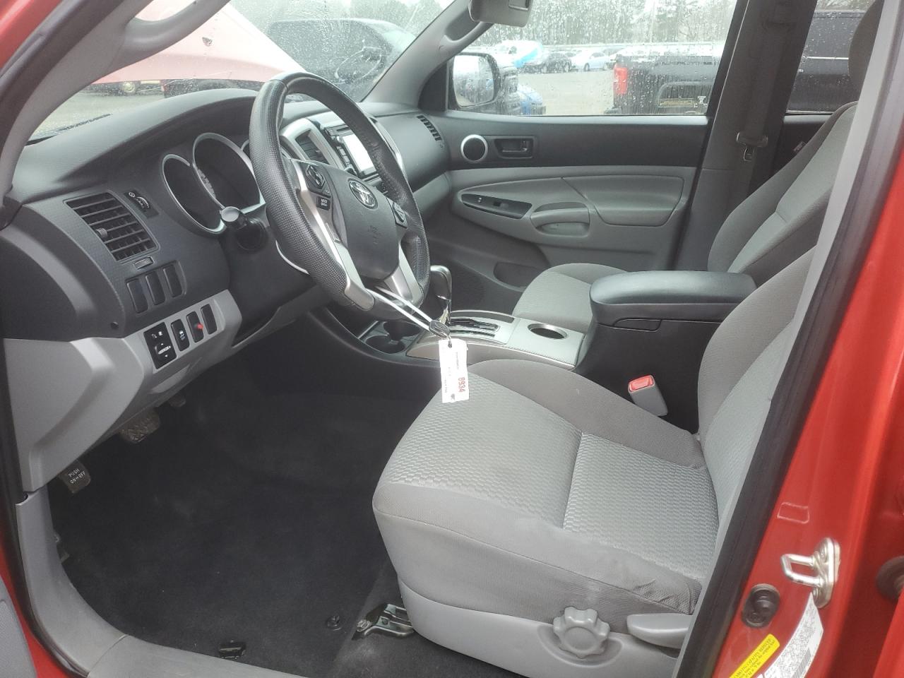 2014 Toyota Tacoma - Image 7