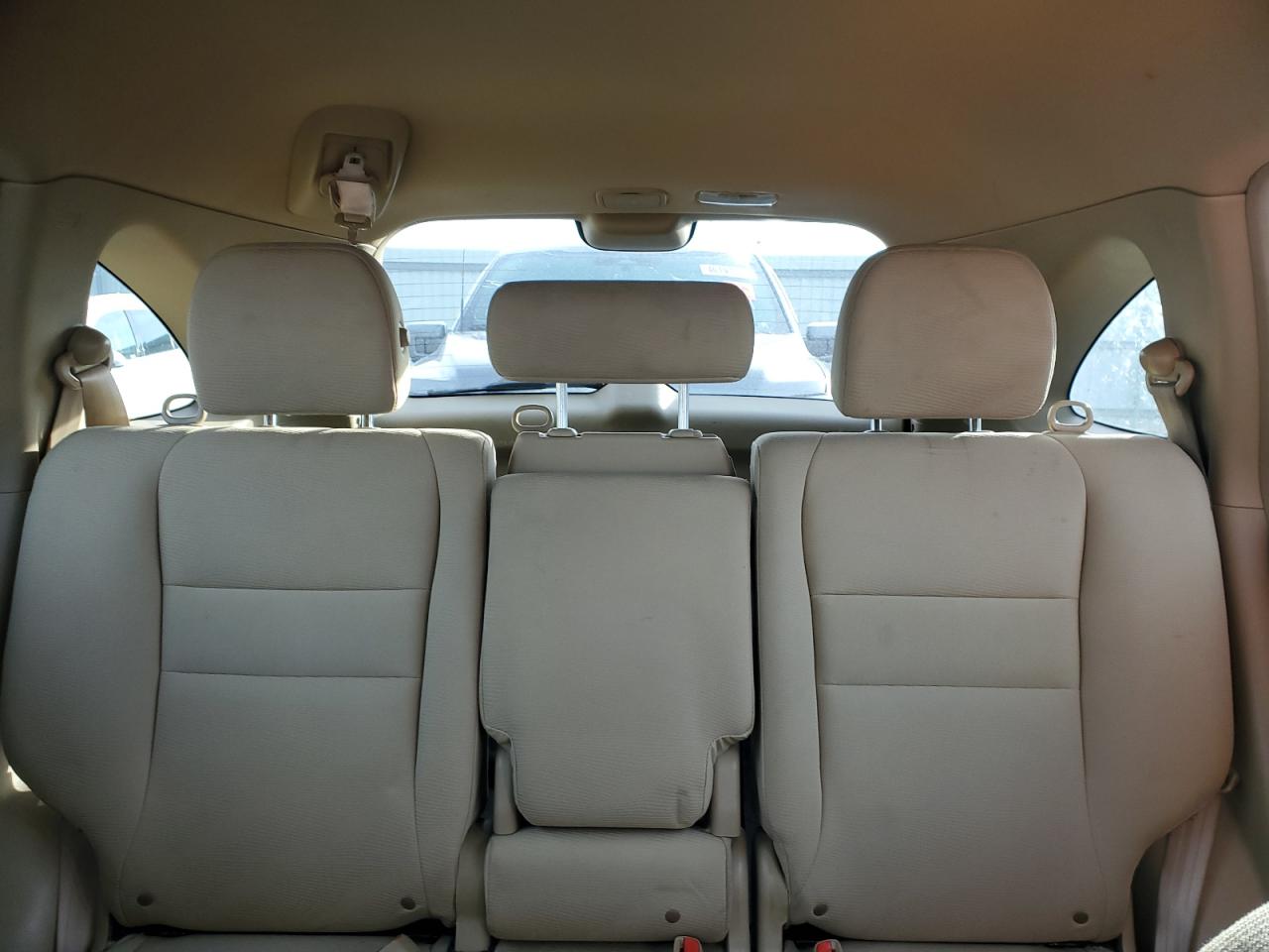 2011 Honda CR-V - Image 10