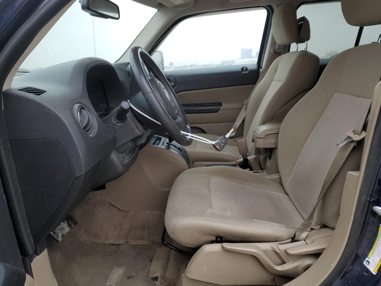 2013 Jeep Liberty (Patriot) - Image 7