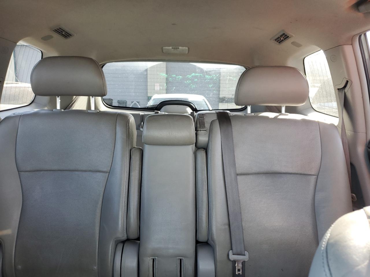 2013 Toyota Highlander - Image 10