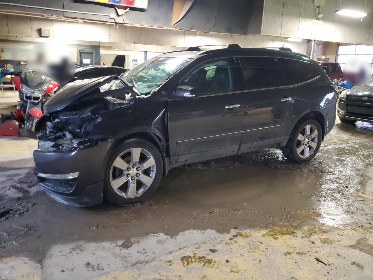 2015 Chevrolet Traverse Ltz for Sale in Indianapolis, IN - Front End