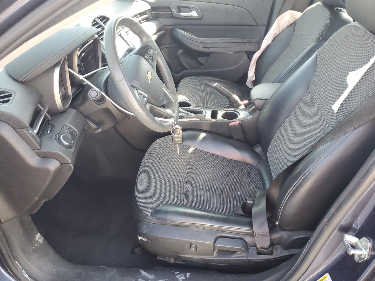 2015 Chevrolet Malibu - Image 7