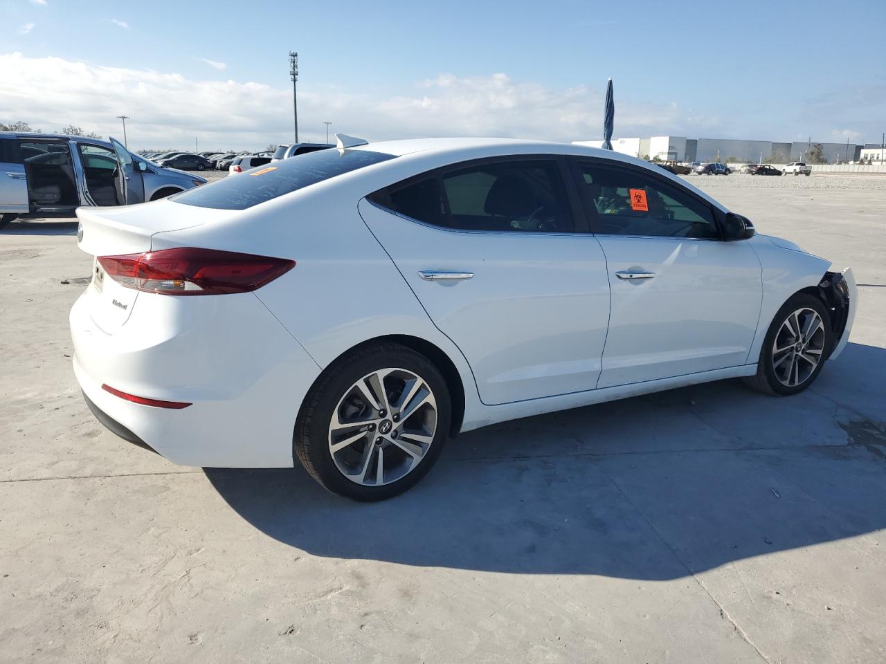 2017 Hyundai Elantra - Image 3