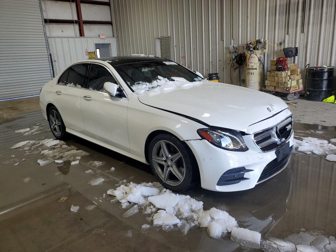 2017 Mercedes-Benz E-klasse - Image 4