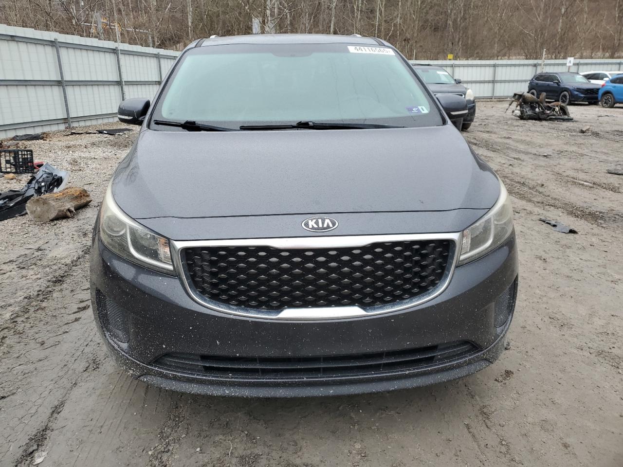 2016 Kia Sedona - Image 5