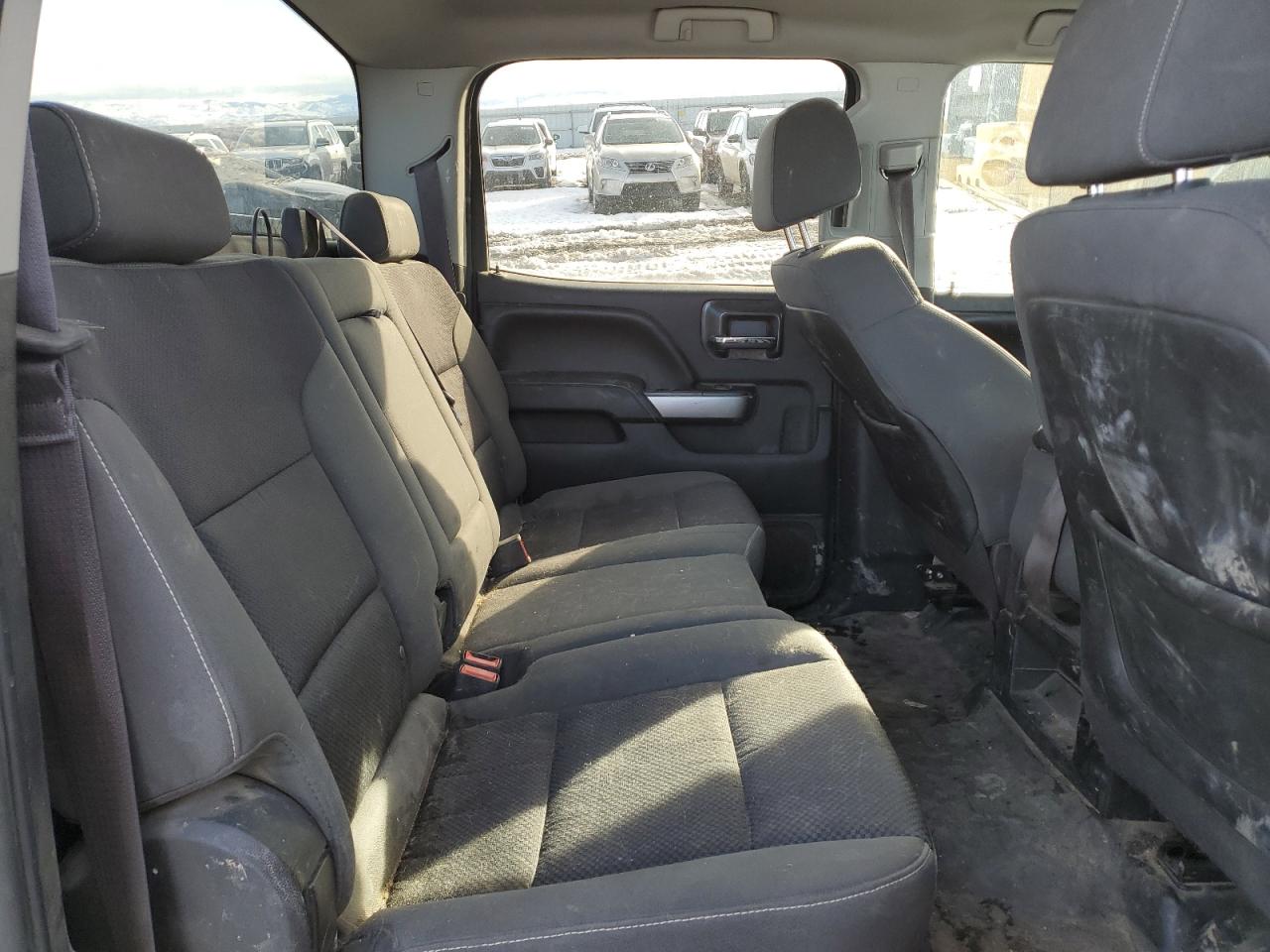 2015 Chevrolet Silverado - Image 10