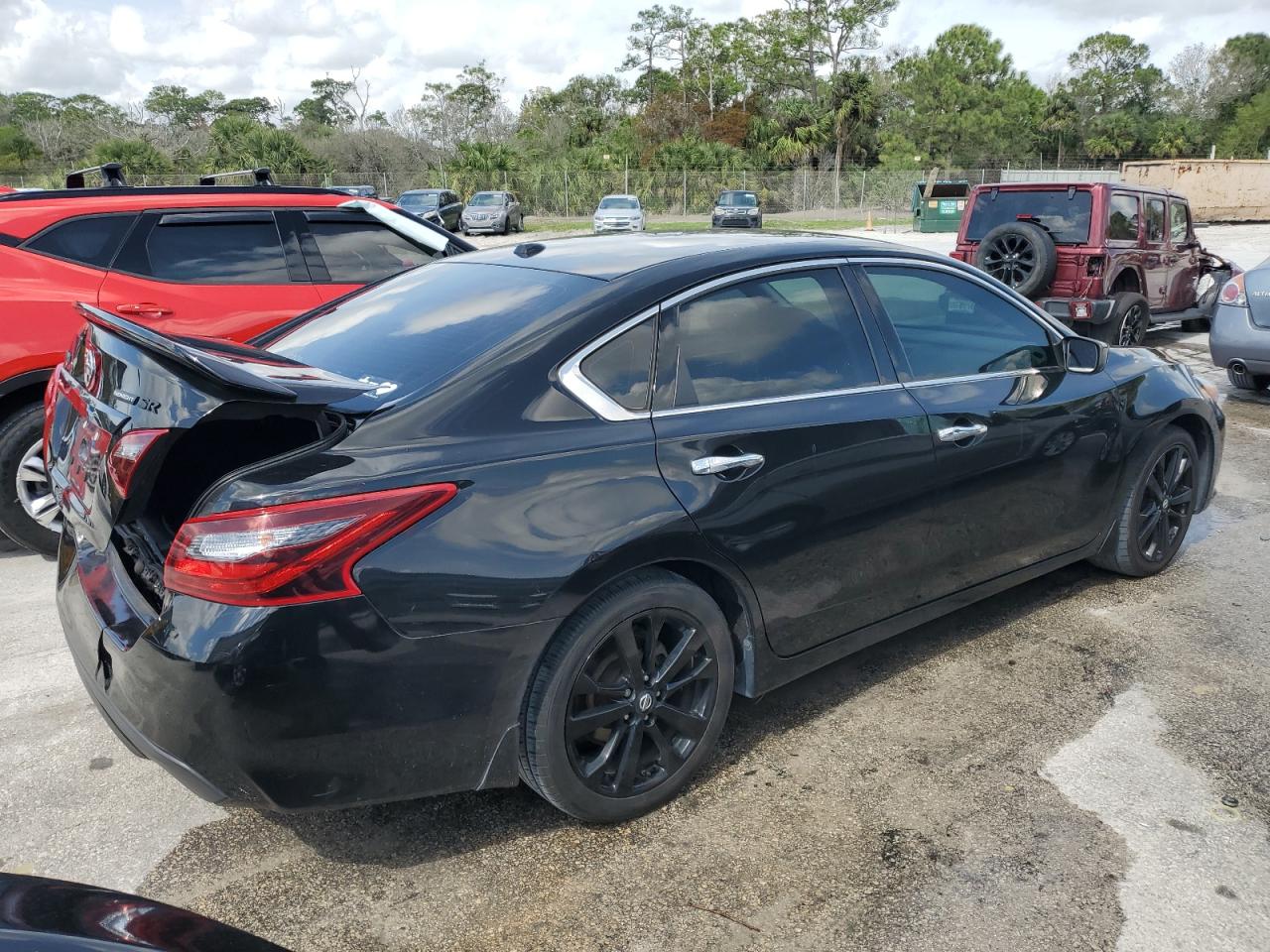 2018 Nissan Altima - Image 3