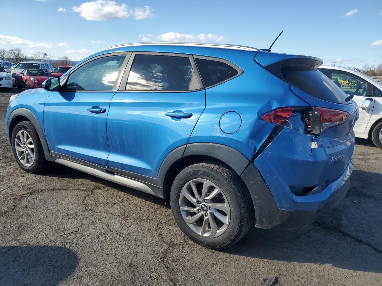 2017 Hyundai Tucson - Image 2