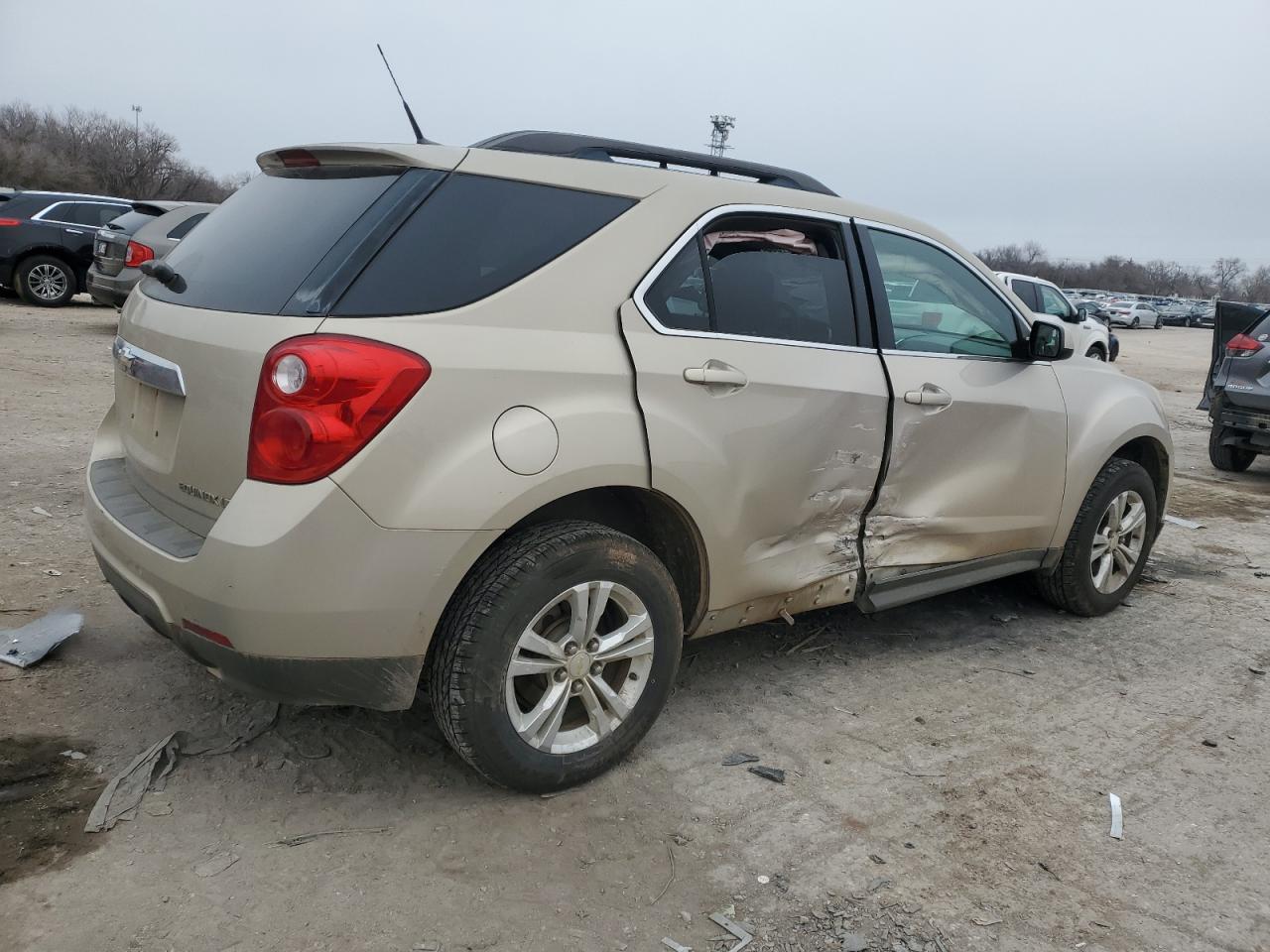 2011 Chevrolet Equinox - Image 3