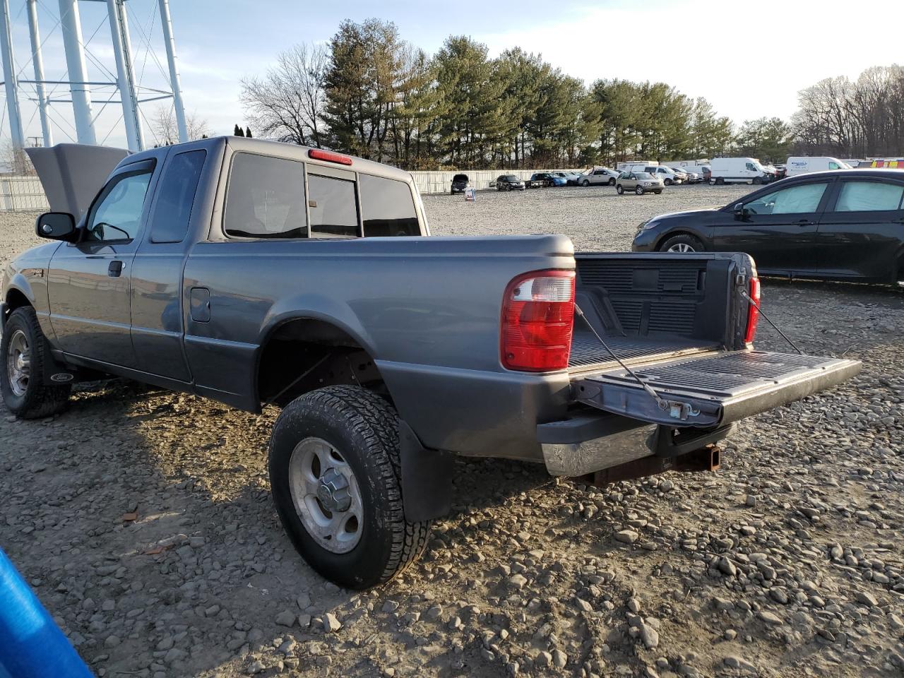 2004 Ford Ranger - Image 2