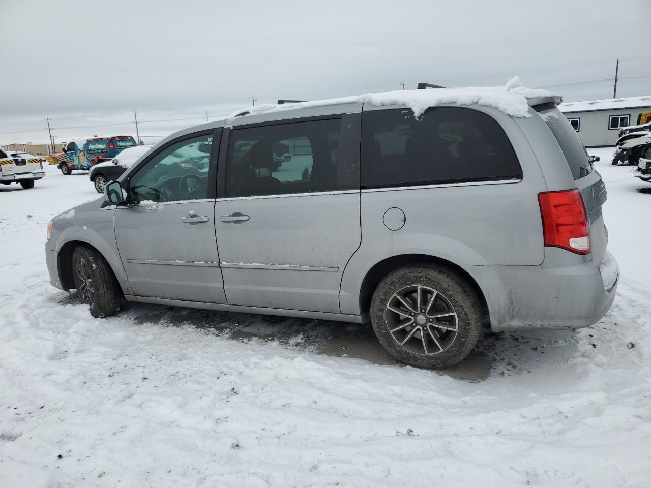 2017 Dodge Caravan - Image 2