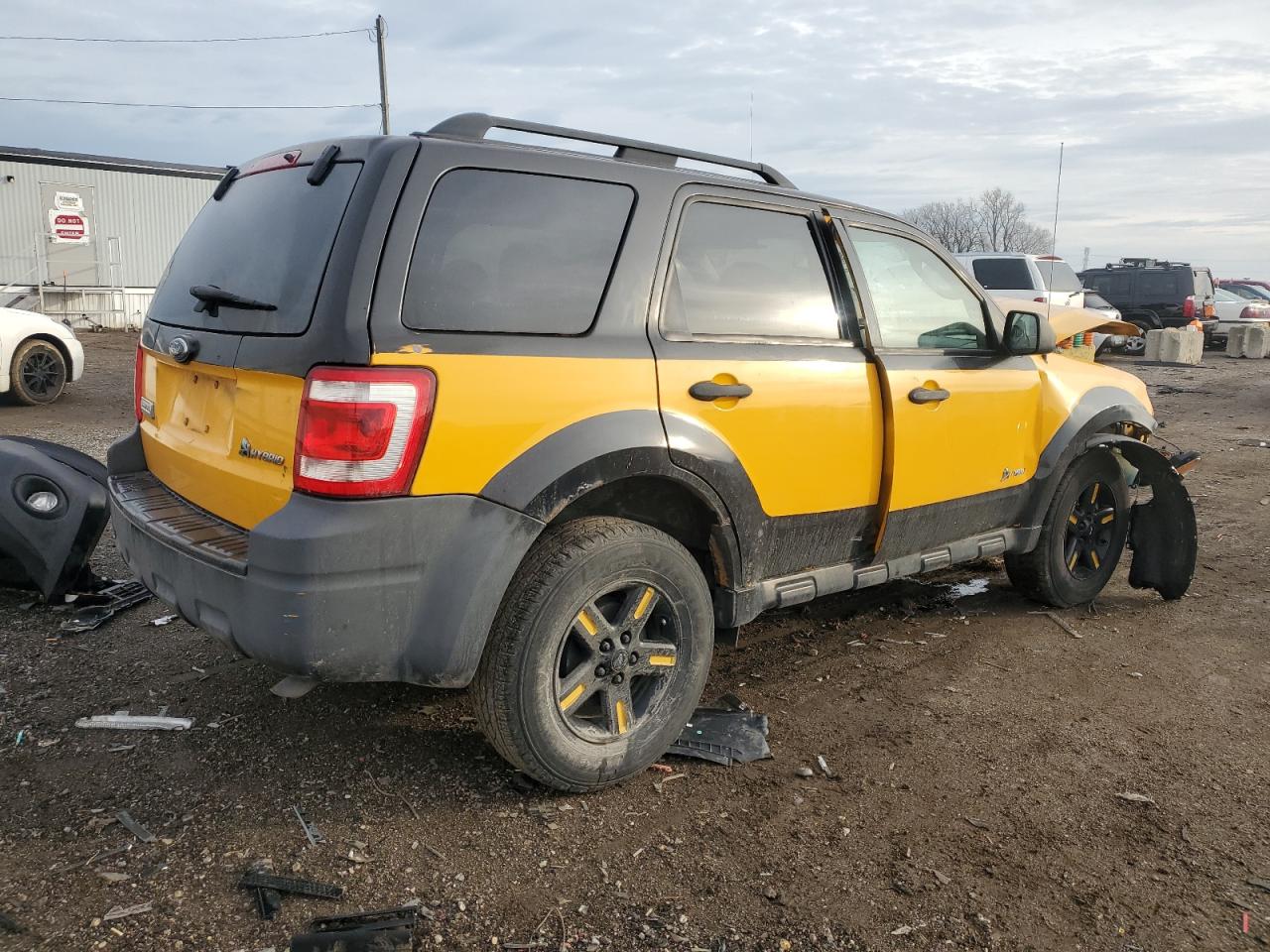 2009 Ford Escape - Image 3