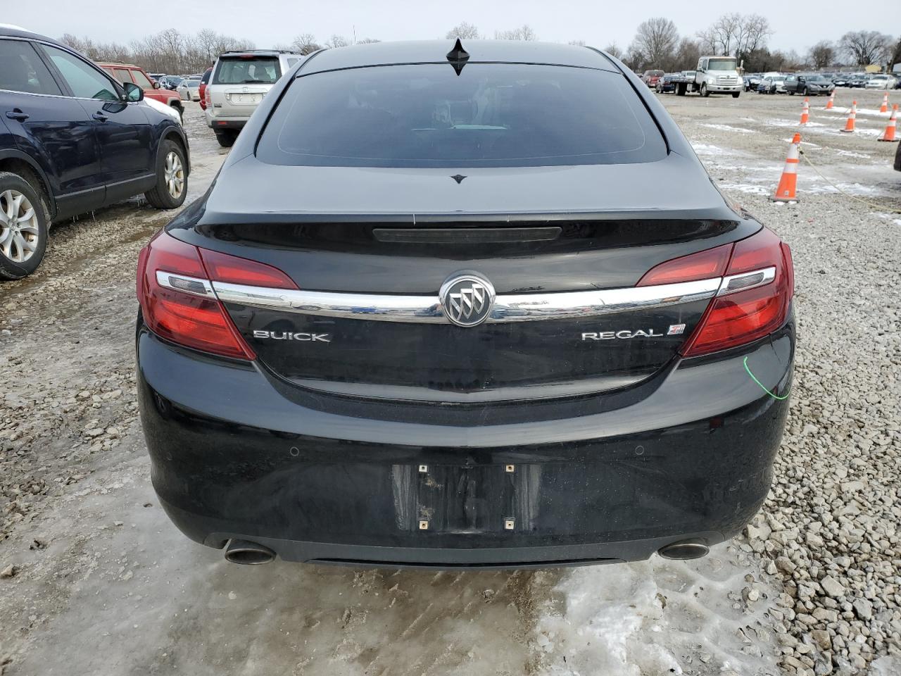 2016 Buick Regal - Image 6