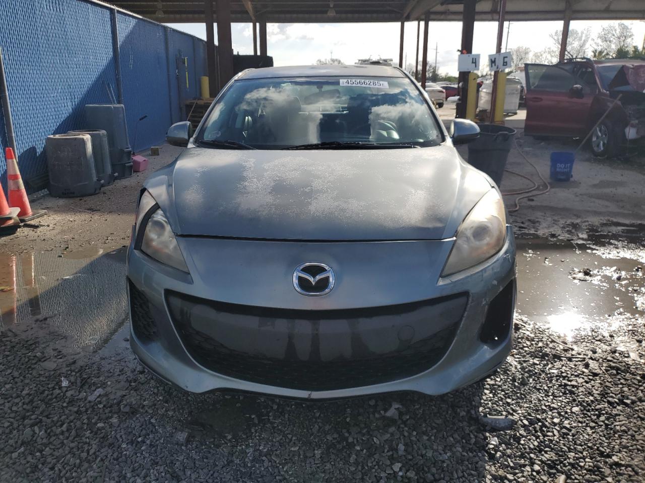 2012 Mazda 3 - Image 5