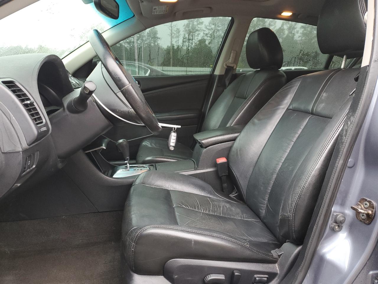 2010 Nissan Altima - Image 7
