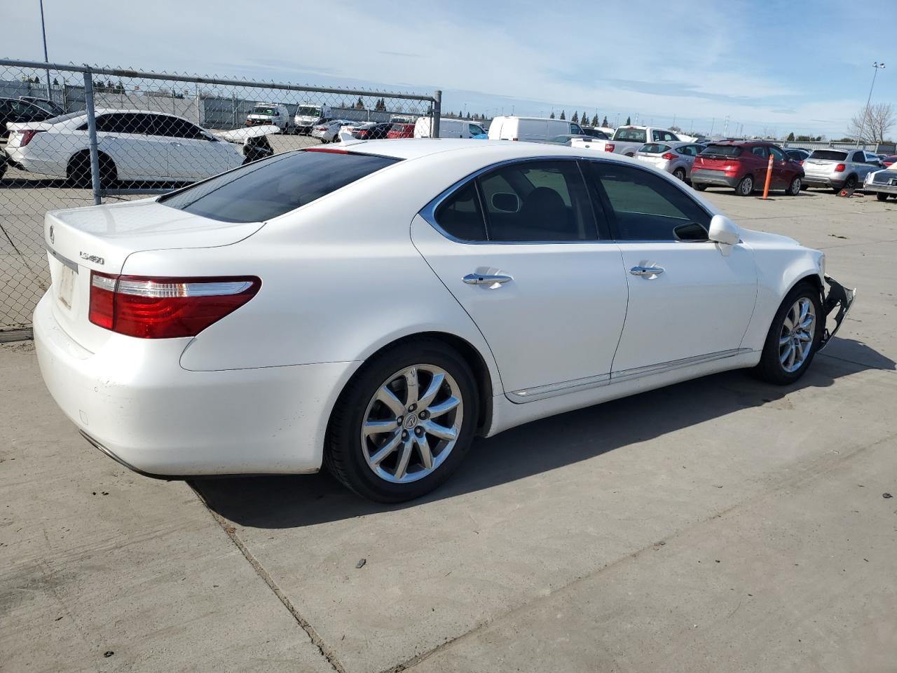 2007 Lexus LS - Image 3