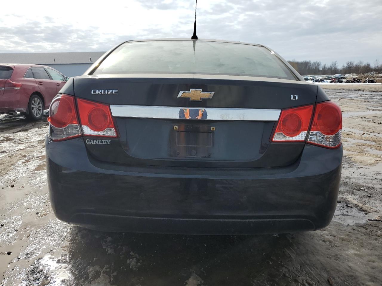 2012 Chevrolet Cruze - Image 6